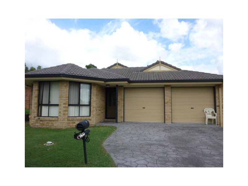 33 Harrison Place, Forest Lake QLD 4078