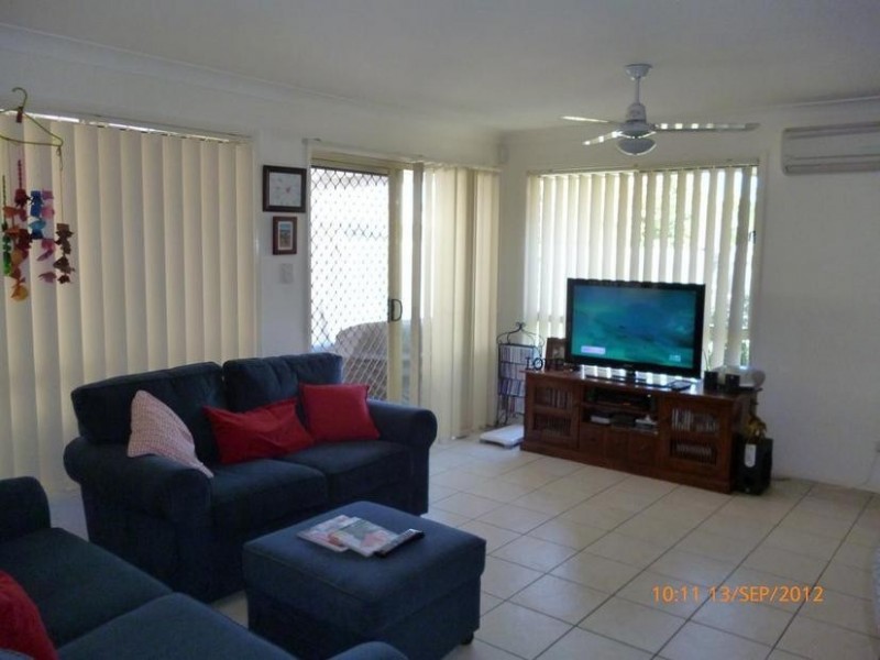 21 Canterbury Bells Circuit, Springfield Lakes QLD 4300