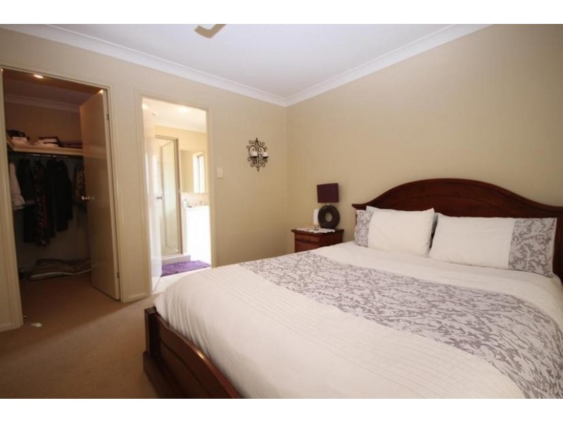 10 Parkside Drive, Springfield QLD 4300