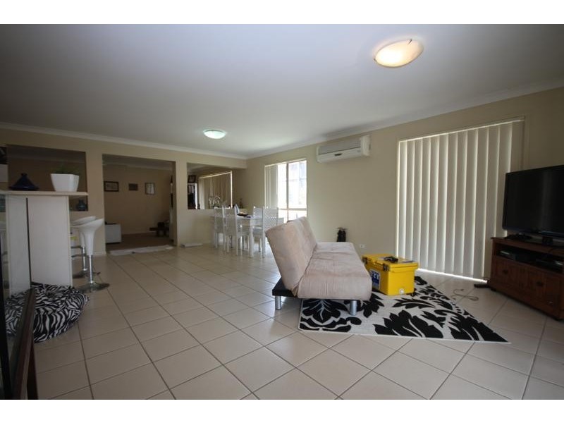 10 Parkside Drive, Springfield QLD 4300