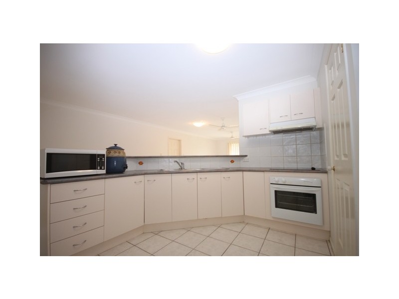 8 Elysian Crescent, Camira QLD 4300