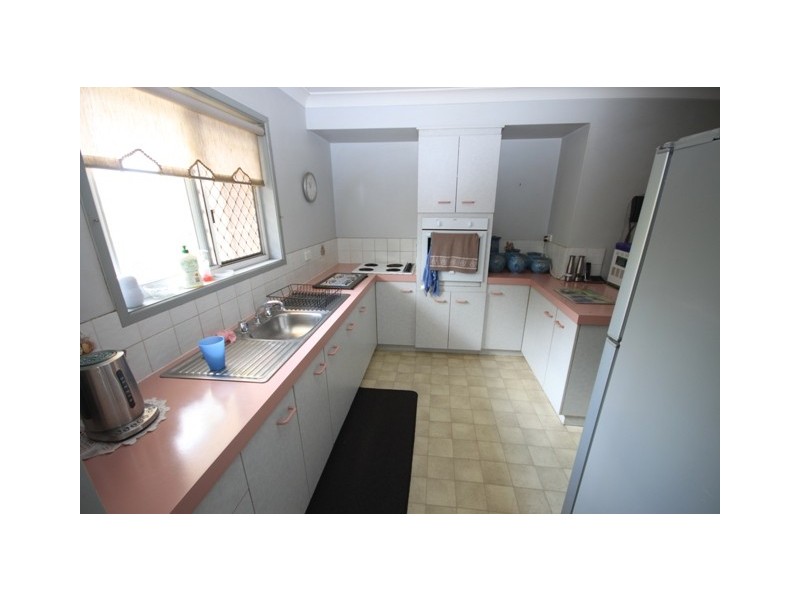 2 Paul Tully Avenue, Collingwood Park QLD 4301