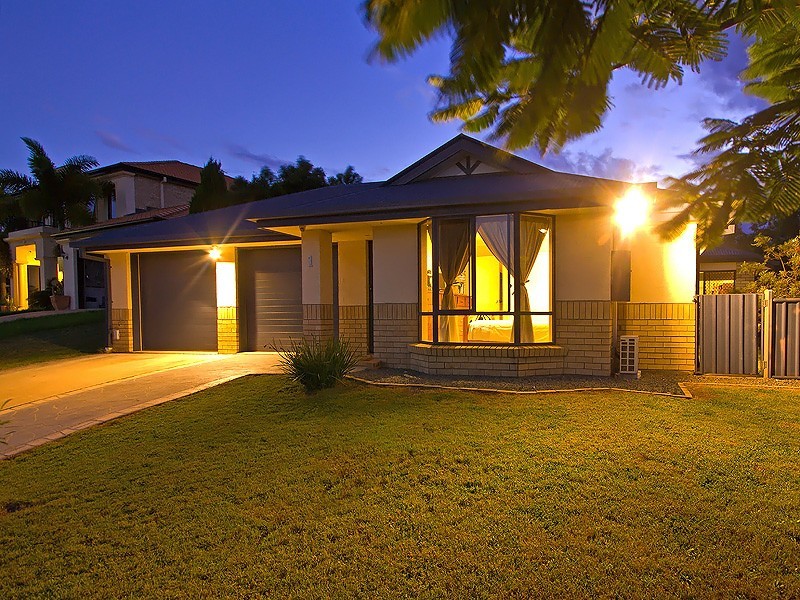 1 Tambo Court, Collingwood Park QLD 4301
