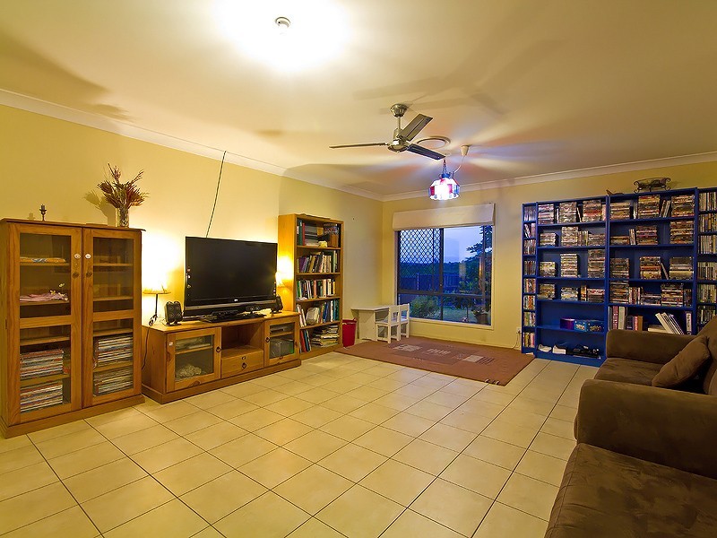 1 Tambo Court, Collingwood Park QLD 4301