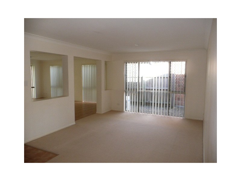 25 Starr Street, Forest Lake QLD 4078