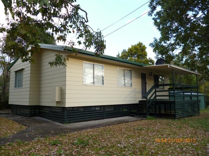 194 Brisbane Terrace, Goodna QLD 4300