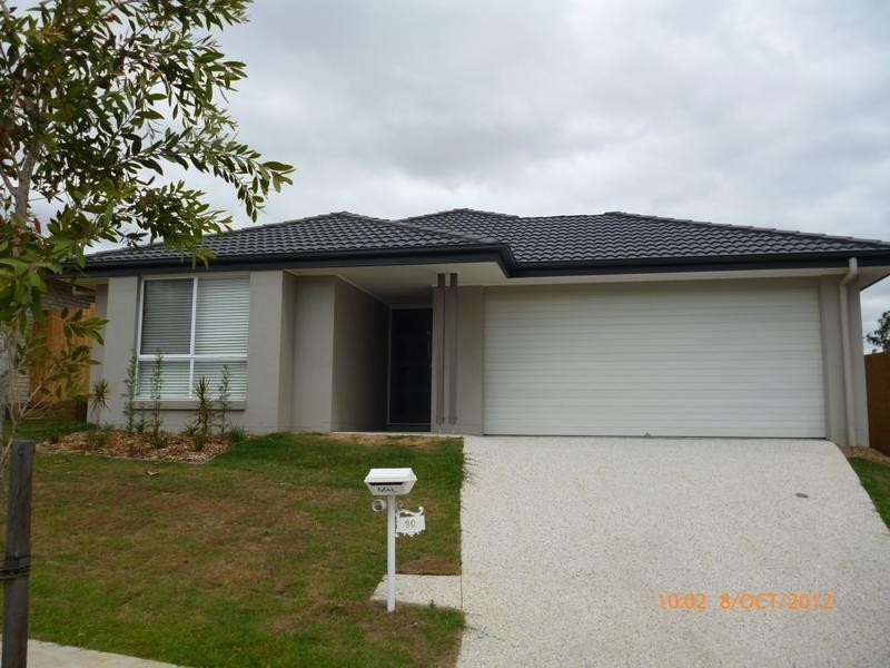90 Valentine Circuit, Augustine Heights QLD 4300