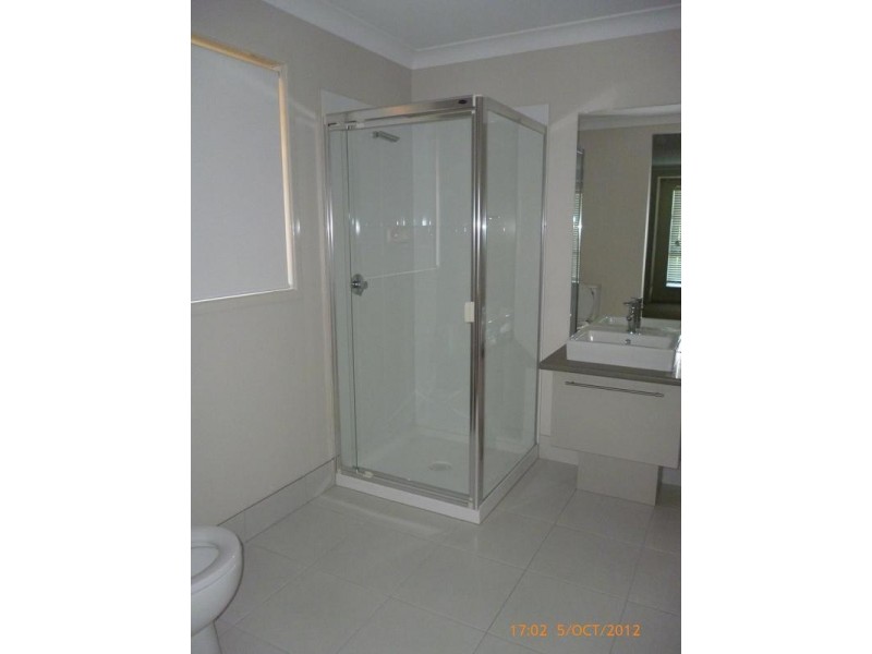 90 Valentine Circuit, Augustine Heights QLD 4300