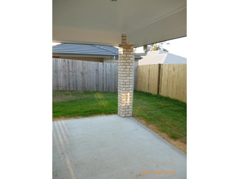 90 Valentine Circuit, Augustine Heights QLD 4300