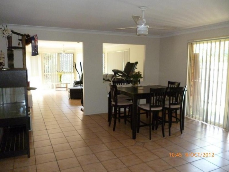 32 Toolara Circuit, Forest Lake QLD 4078
