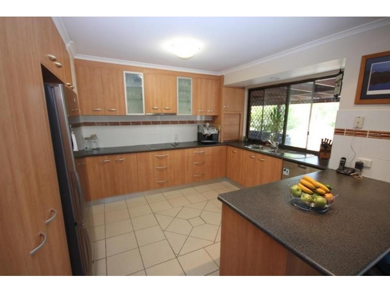6 Strachan Court, Collingwood Park QLD 4301