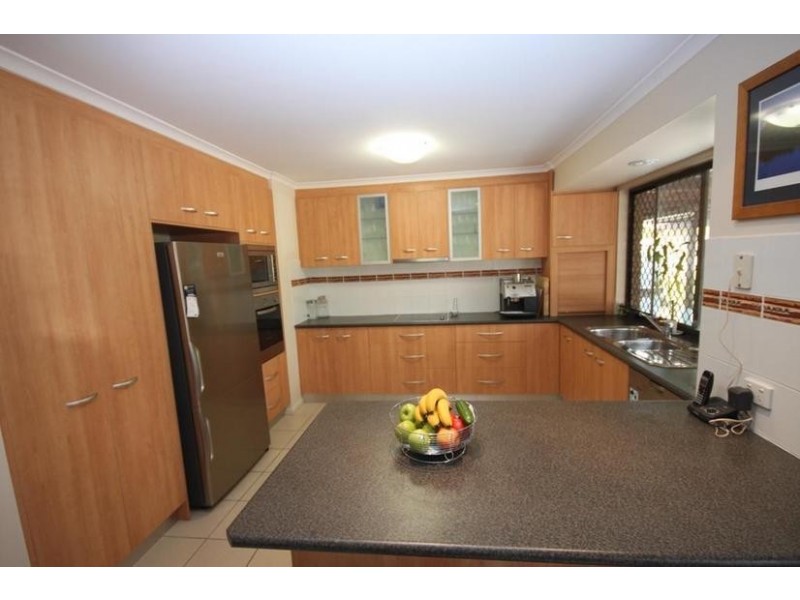 6 Strachan Court, Collingwood Park QLD 4301