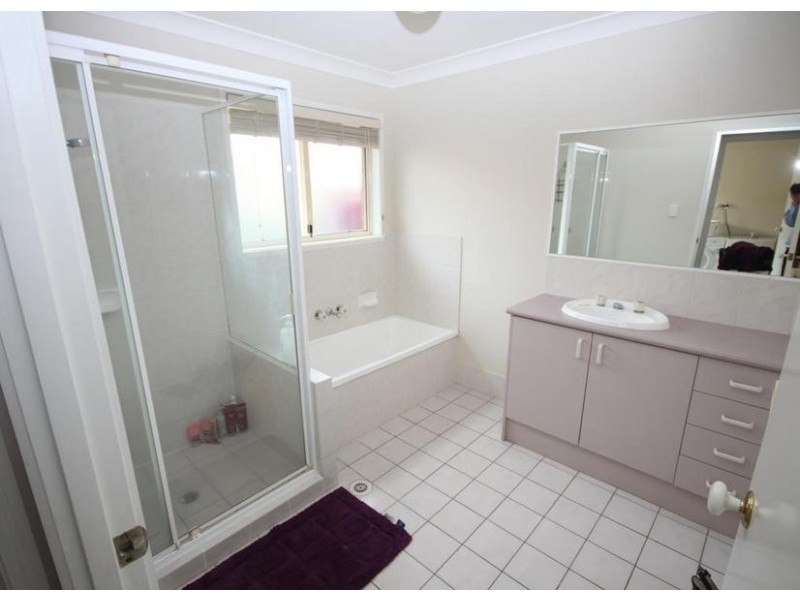 7 Ravenswood Lane, Springfield QLD 4300