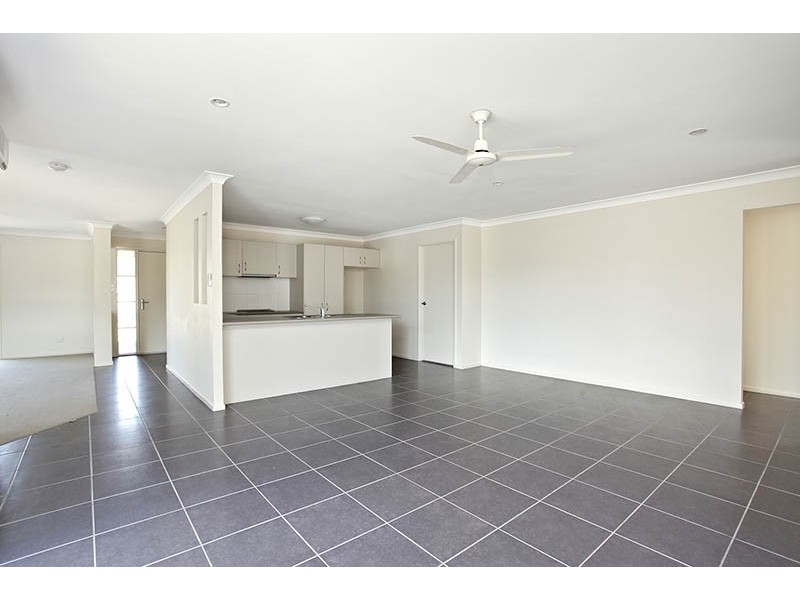 18 Oprah, Brassall QLD 4305