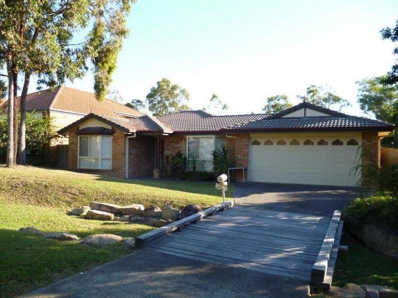 5 Booloumba Crescent, Forest Lake QLD 4078