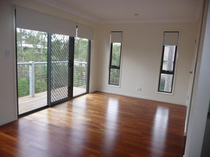 5 Heathwood Place, Collingwood Park QLD 4301