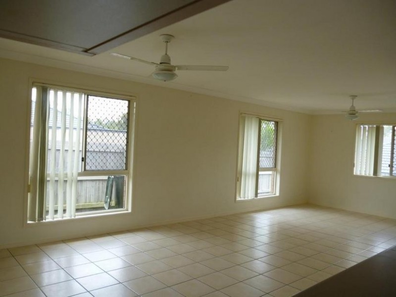 5 Kanangra Place, Parkinson QLD 4115