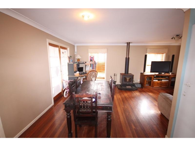 131 Gibbs Ave, Collingwood Park QLD 4301