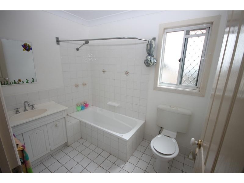 131 Gibbs Ave, Collingwood Park QLD 4301