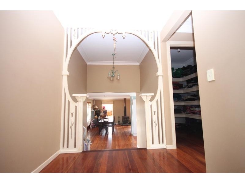 131 Gibbs Ave, Collingwood Park QLD 4301