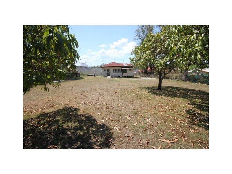 2 Fox Street, Redbank QLD 4301