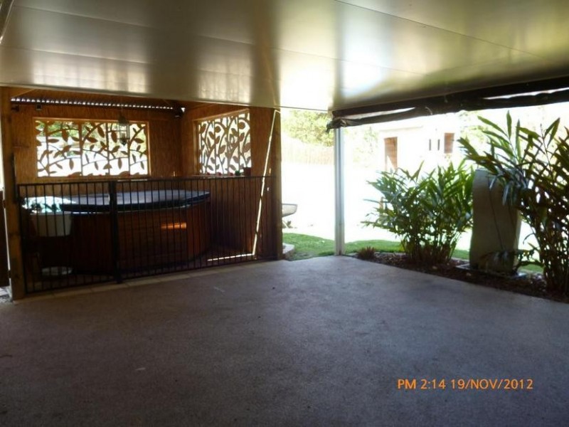 8 Aquamarine Street, Springfield QLD 4300