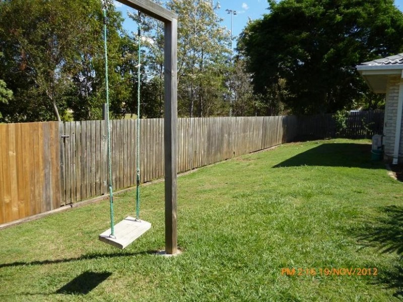 8 Aquamarine Street, Springfield QLD 4300