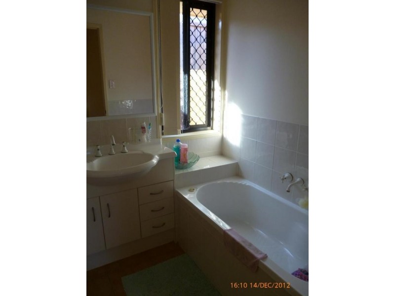 12 Caper Close, Springfield Lakes QLD 4300