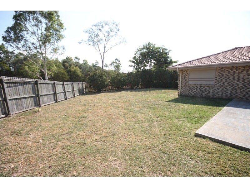 3 Eureka Ct, Redbank Plains QLD 4301