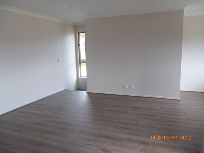 28 Laguna Crescent, Springfield Lakes QLD 4300