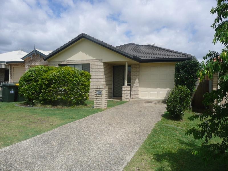 9 Starr Street, Forest Lake QLD 4078