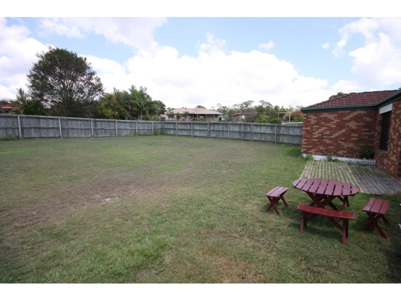 4 Montcliff Court, Springfield QLD 4300