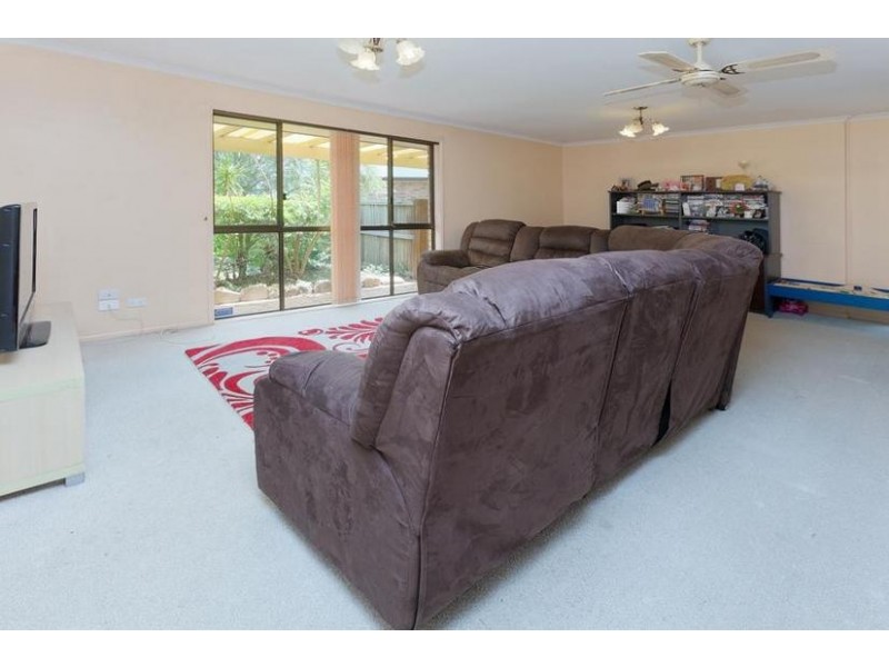 5 Warburton Court, Collingwood Park QLD 4301