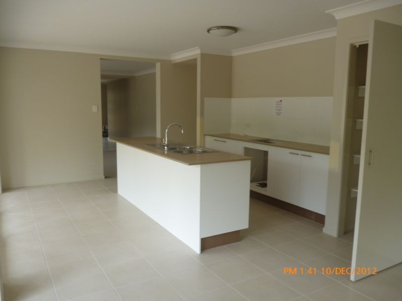 13 Tetta Street, Augustine Heights QLD 4300