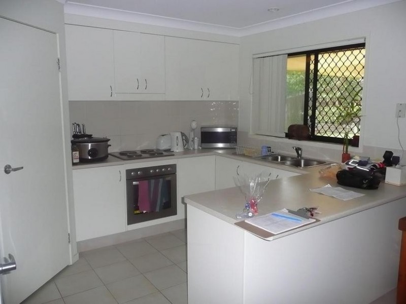 9 Wanderer Crescent, Springfield Lakes QLD 4300