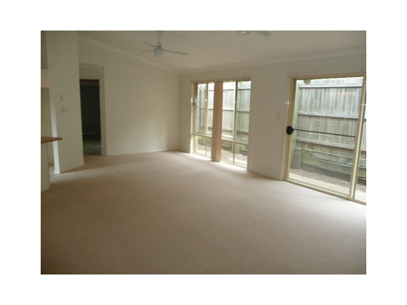 23 St James Avenue, Forest Lake QLD 4078