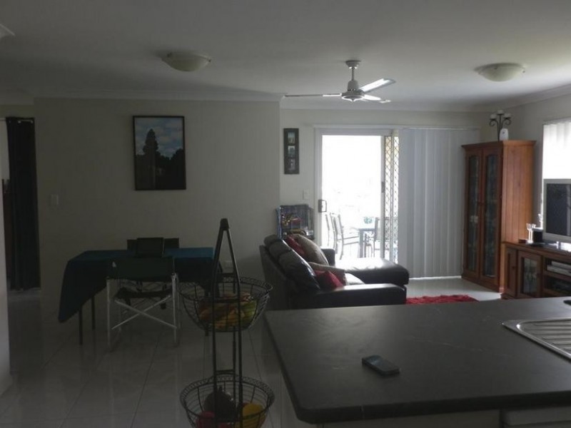 32 Quinn Close, Augustine Heights QLD 4300