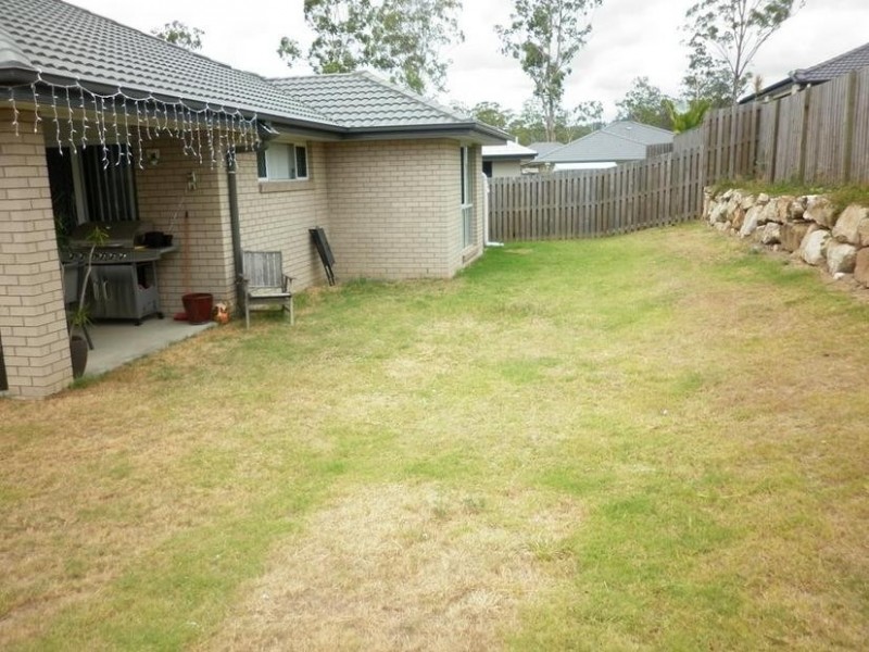 32 Quinn Close, Augustine Heights QLD 4300