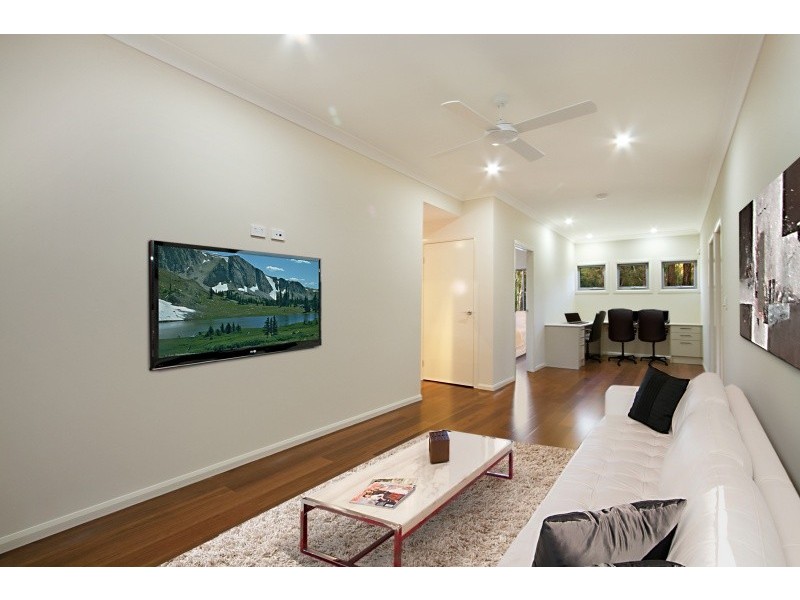 15/83 Birchwood Crescent, Brookwater QLD 4300