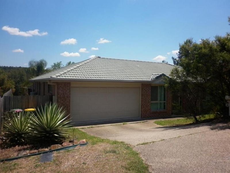 8 Scenic Crescent, Springfield QLD 4300