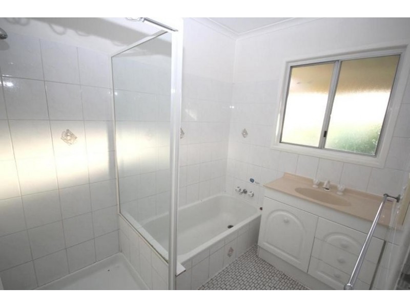 94 Ishmael Road, Camira QLD 4300