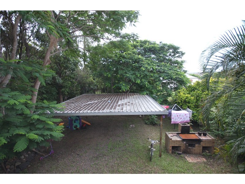 42 Brisbane Road, Redbank QLD 4301