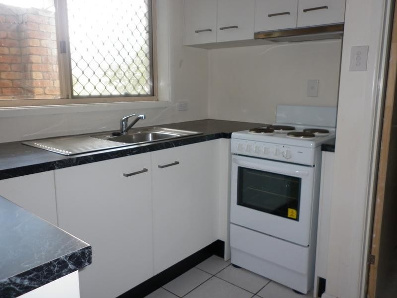 17/13 Bridge Street, Redbank QLD 4301