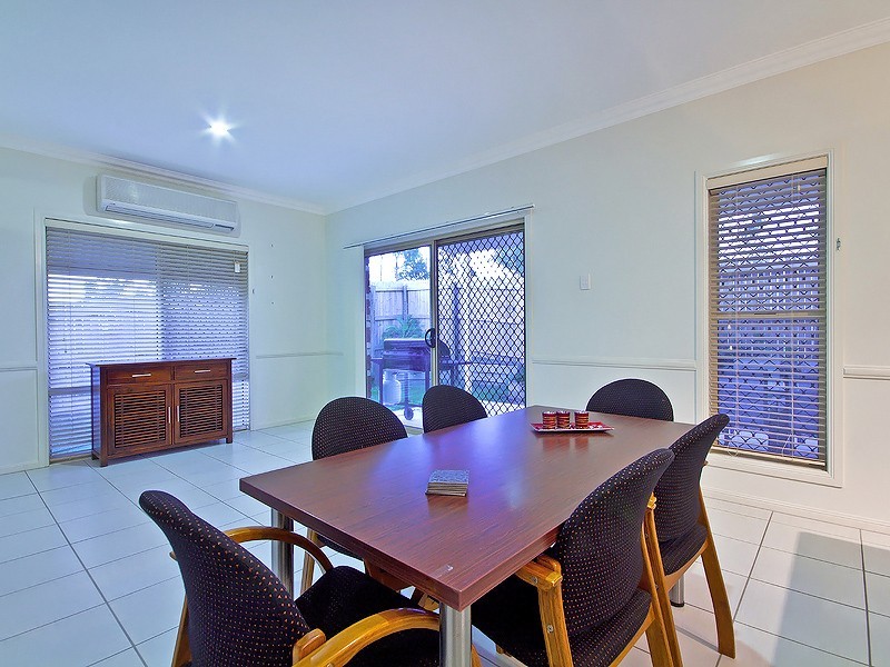 35 Wildflower Drive, Springfield Lakes QLD 4300