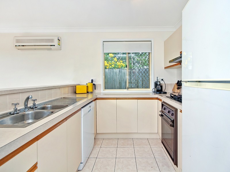 12 Orchid Place, Springfield QLD 4300