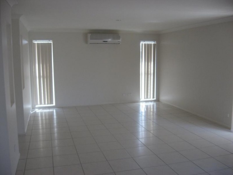 42 Knight Street, Redbank Plains QLD 4301