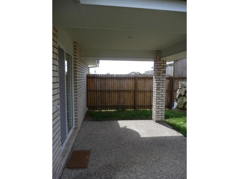 42 Knight Street, Redbank Plains QLD 4301