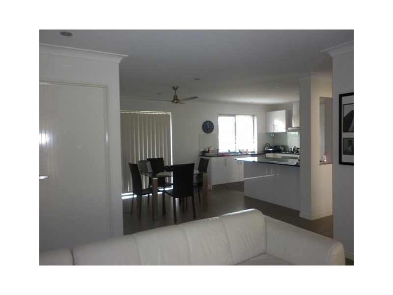 43 Brigid Boulevard, Augustine Heights QLD 4300