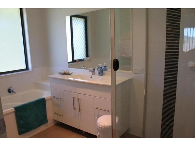 43 Brigid Boulevard, Augustine Heights QLD 4300