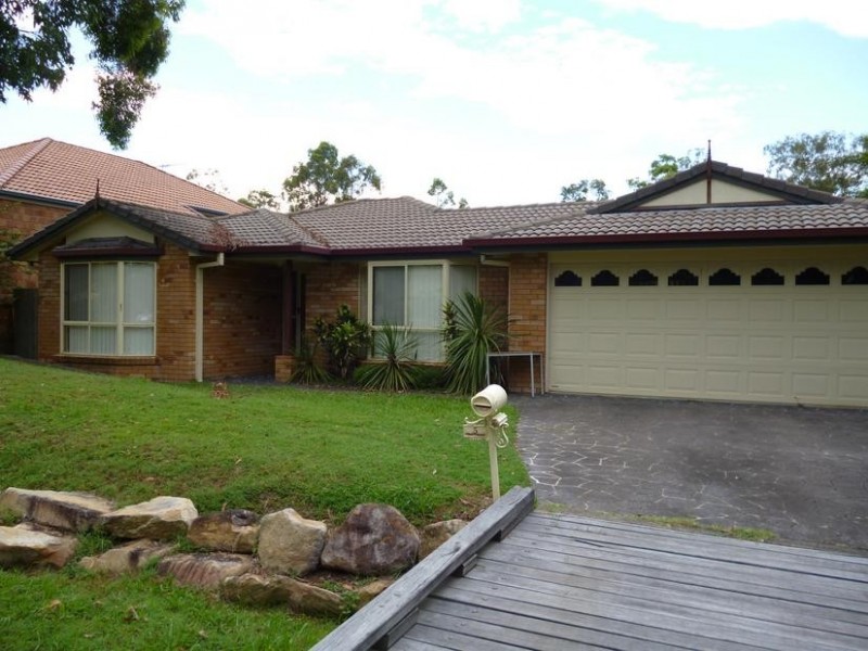5 Booloumba Crescent, Forest Lake QLD 4078